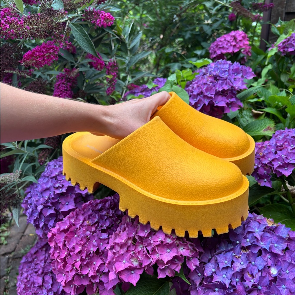 Jeffrey Campbell Chunky Platform Clogs/Mules - Picture 8 of 10
